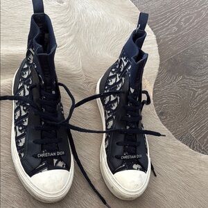 Dior Women's Navy High-Top Sneakers